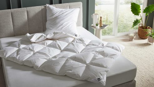 Betten-Set Interliving aus Stoff in Weiß Interliving Betten-Set Serie 9211 Daunen, zweiteilig - ca. 135 x 200 cm