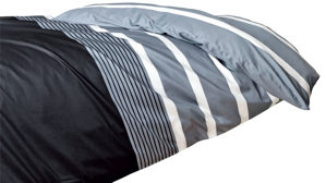 Bettwäsche-Set Janine® aus Naturfaser in Grau J. D. Bettwäsche-Set silberfarbener Mako-Satin – dreiteilig, ca. 200 x 200 cm