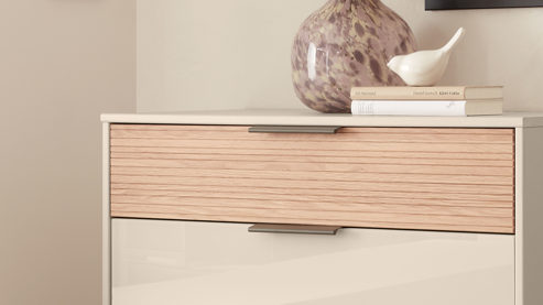 Schubladenkommode PARTNERRING COLLECTION aus Holz in Beige PARTNERRING COLLECTION Schlafzimmerprogramm Verona - Schubladenkommode Champagner & Eiche - fünf Schubladen, Breite ca. 80 cm