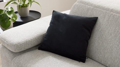Kissenbezug /-hülle Interliving aus Stoff in Schwarz Interliving Kissenhülle Serie 9120 schwarzer Samt - ca. 45 x 45 cm