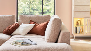 Ecksofa Roomio® aus Stoff in Rosa Roomio® No. 4103 - Ecksofa rostfarben melierter Bezug Donna & Metallfüße 1116 MFSM - Stellfläche ca.  302 x 223 cm