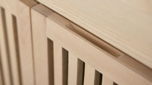 Highboard Roomio® aus Holz in Holzfarben Hell Roomio No. 2000 - Highboard mit Beleuchtung weiß gewaschene Esche - zwei Türen, drei Schubladen, Höhe ca. 125 cm