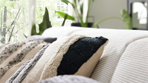 Kissenbezug /-hülle Roomio® aus Stoff in Schwarz Roomio® Kissenhülle No. 9408 Baumwollbezug mit graphischem Muster - ca. 45 x 45 cm