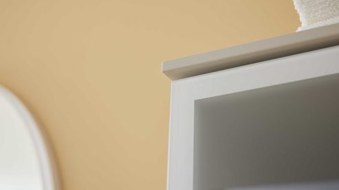 Midischrank Interliving aus Holz in Hellgrau Interliving Bad Serie 3720 - Midischrank sandfarbenes Lacklaminat & Milchglas - eine Tür