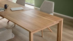 Auszugtisch Interliving aus Holz in Holzfarben Interliving Esszimmer Serie 5102 – Auszugtisch Eiche bianco - ca. 180 - 280 x 90 cm