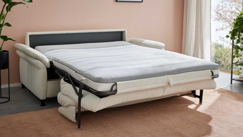 Schlafsofa Interliving aus Stoff in Weiß Interliving Schlafsofa Serie 4700 - Schlafsofa naturweißes Flachgewebe Cyber & schwarze Aluminiumfüße - Breite ca. 188 cm