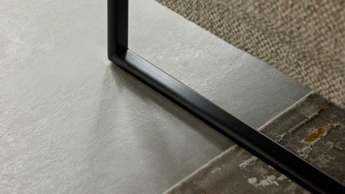 Möbelfuß Interliving aus Metall in Schwarz Interliving Sofa Serie 4460 - Kufengestell mattschwarzes Metall