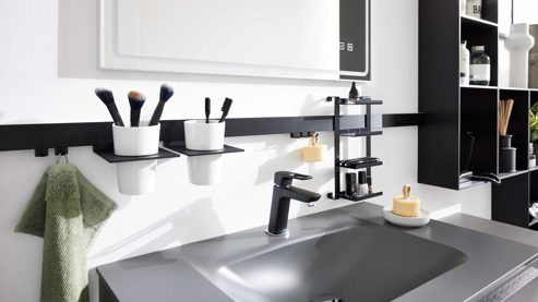 Möbelbeleuchtung Interliving aus Metall in Schwarz Interliving Bad Serie 7317 – Zubehör-Set Sign Emotion mattschwarzes Metall & LED-Beleuchtung