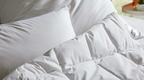 Daunendecke Interliving aus Federn + Daunen in Weiß Interliving Bettdecke Serie 9212 - Daunendecke extraleicht, ca. 240 g Daunen & Federn - ca. 135 x 200 cm