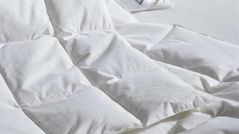 Daunendecke Interliving aus Federn + Daunen in Weiß Interliving Bettdecke Serie 9212 - Daunendecke extraleicht, ca. 240 g Daunen & Federn - ca. 135 x 200 cm