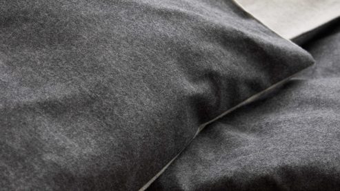 Bettwäsche-Set Interliving aus Stoff in Anthrazit Interliving Bettwäsche Serie 9118 - Biberbettwäsche mit zwei Kopfkissenbezügen Anthrazit & Hellgrau - ca. 80 x 80 cm und ca. 200 x 200 cm