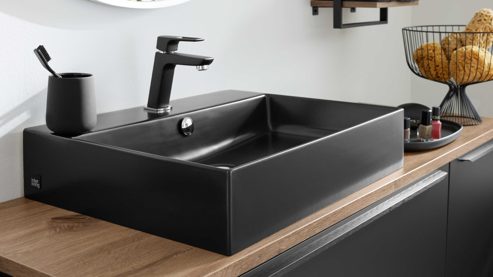 Badmöbel-Set Interliving aus Holz in Schwarz Interliving Bad Serie 7340 - Badmöbel-Set mit vielen Extras Mattschwarz & Vikings Oak